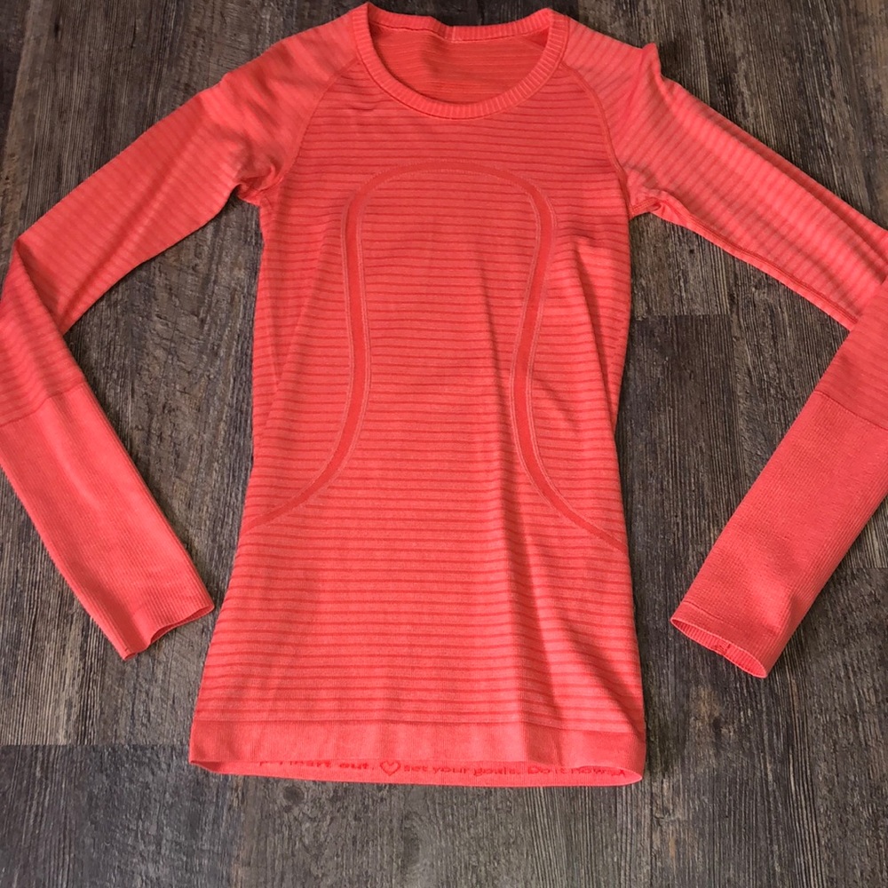 Lululemon Swiftly Tech Long Sleeve